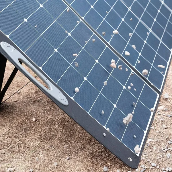 OUKITEL PV400 400W Foldable Portable Solar Panel with Kickstand, 23% Energy Conversion Rate, Durable & Splash-proof, IP65 - Image 4